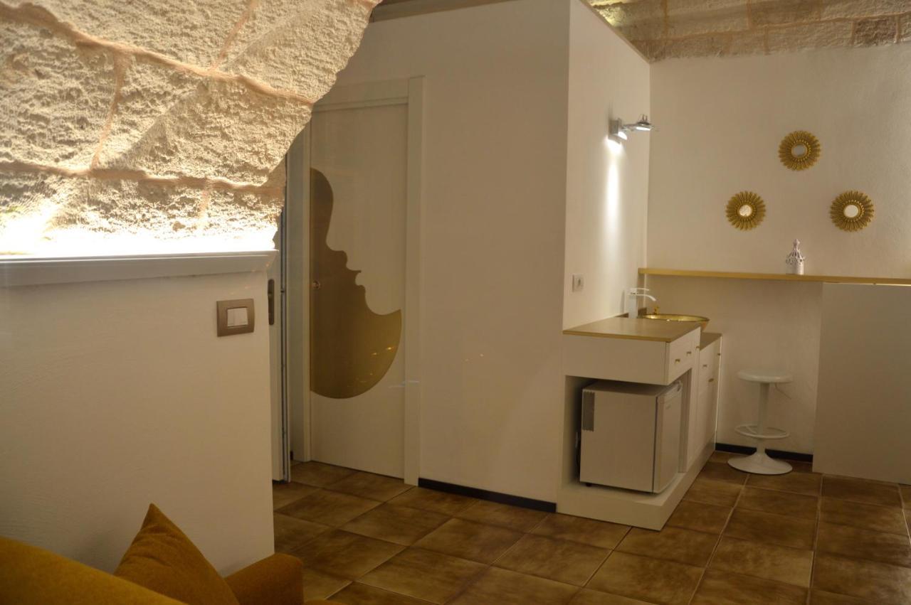 Gold White Exclusive House Hotel Polignano a Mare Ngoại thất bức ảnh